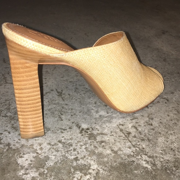 Mercedes Castillo Paulina Raffia Mule Sandal Shoes - Picture 7 of 8